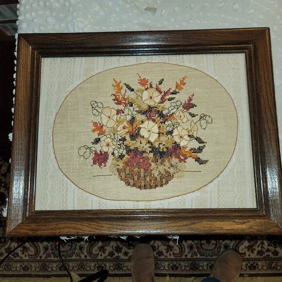 Vintage handmade embroidery wall hanging flowers floral 1970s 19